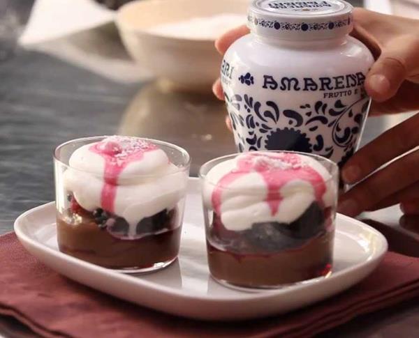 Pudding con lamponi, more e Amarena Fabbri